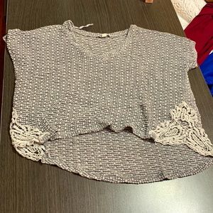 Grey patterned high low top